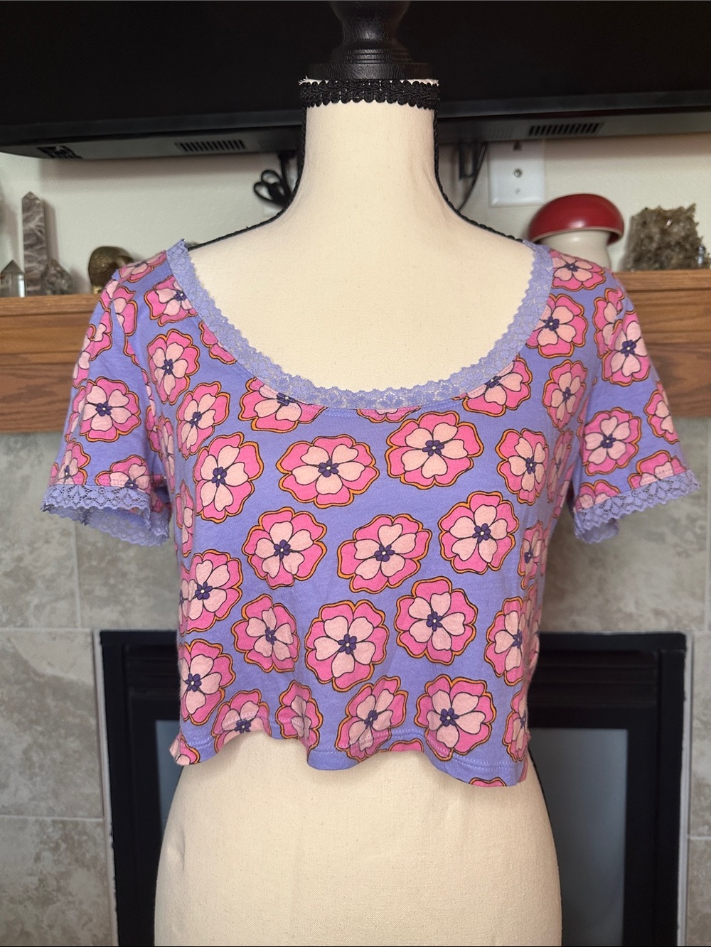 PacSun Purple & Pink Retro Lace Trim Floral Scoop Neck Women’s Crop Top Size M